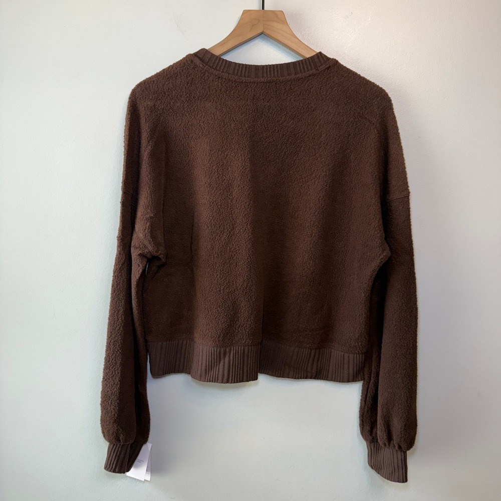 Auden Women's Textured Fleece Cropped Sweatshirt Brown Relaxed Crew Neck Medium - Picture 5 of 6